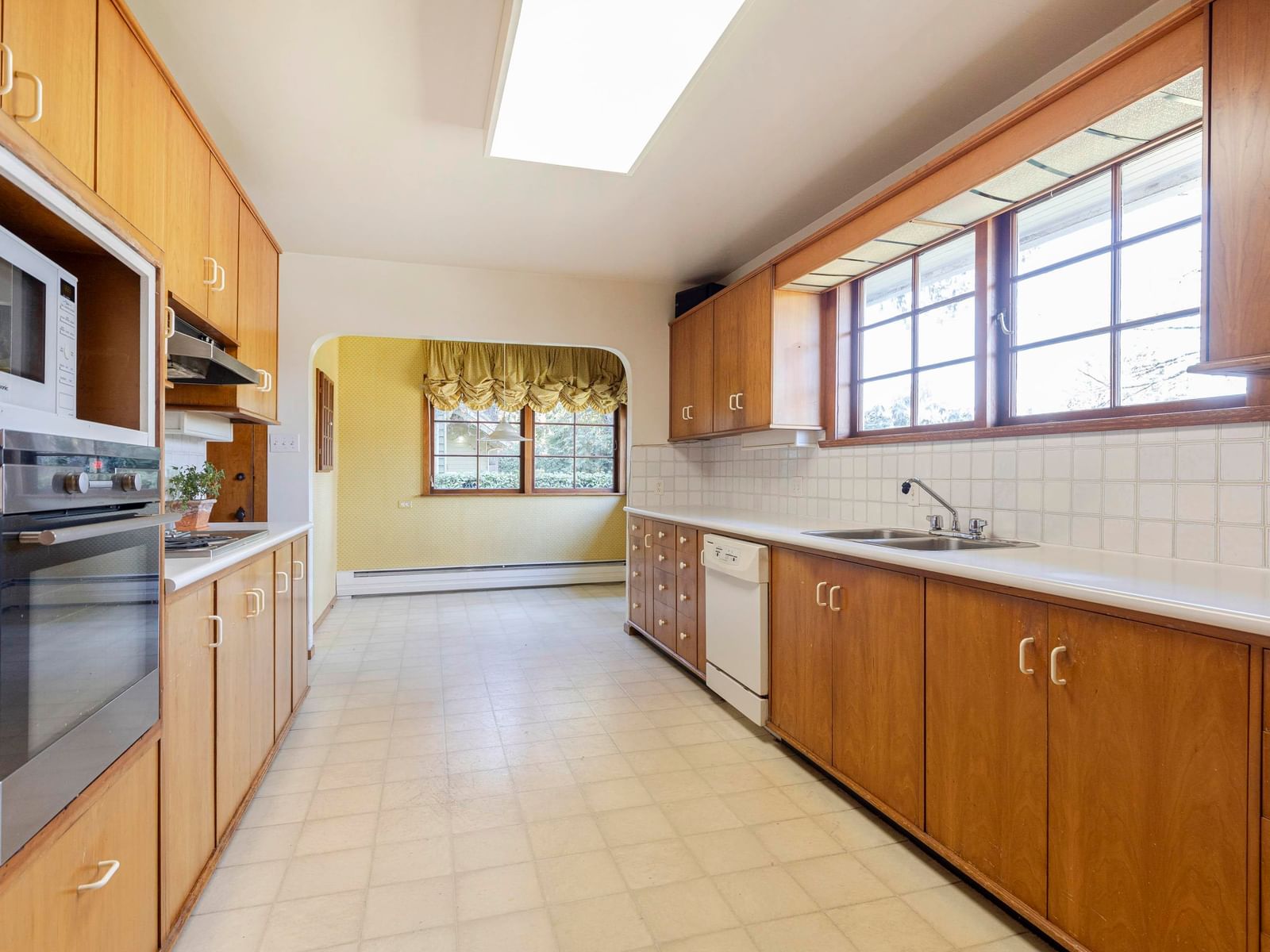 Listing Image 13
