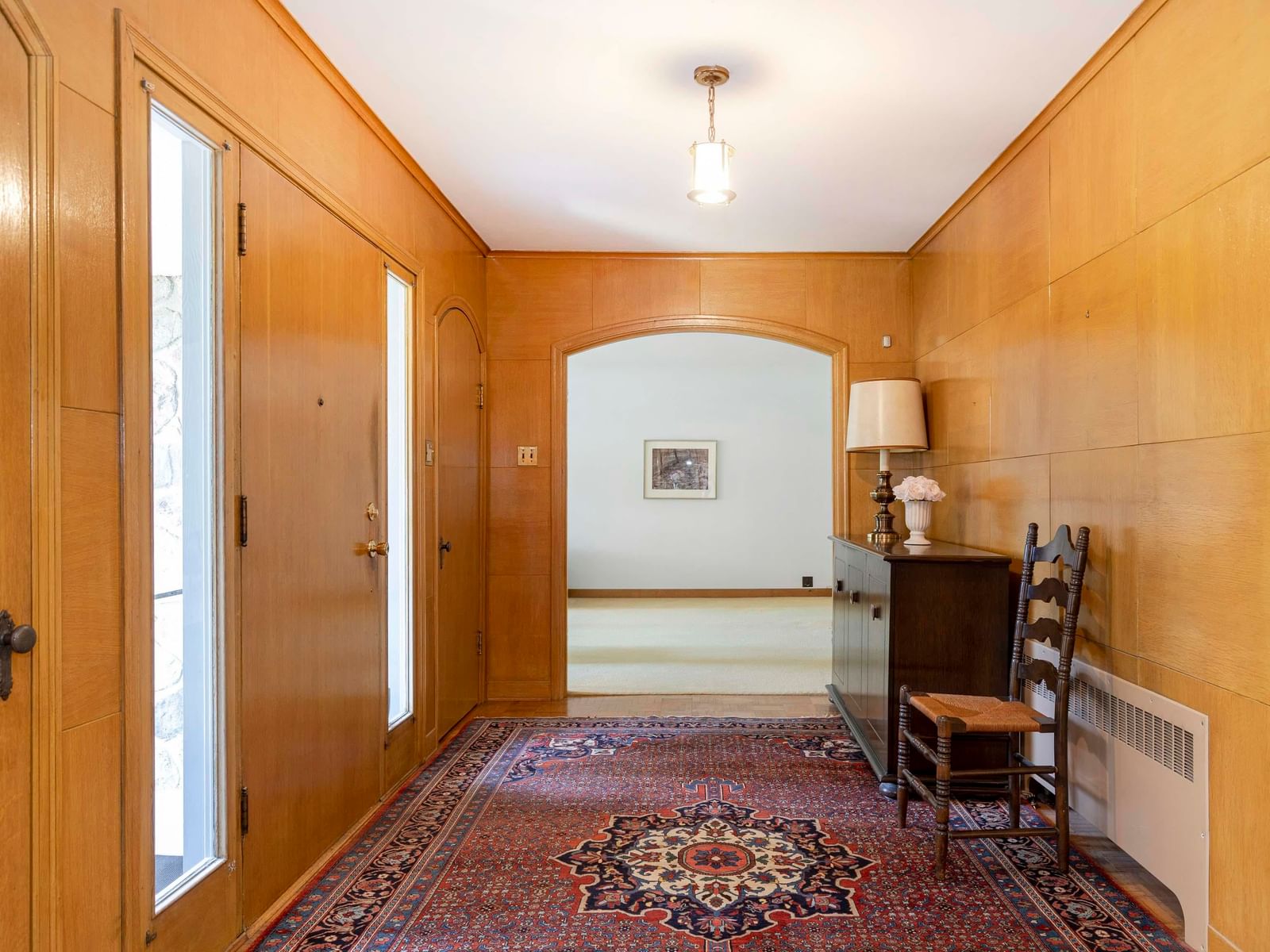 Listing Image 4