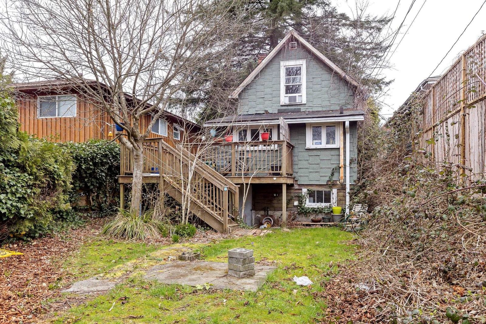 Listing Image 11