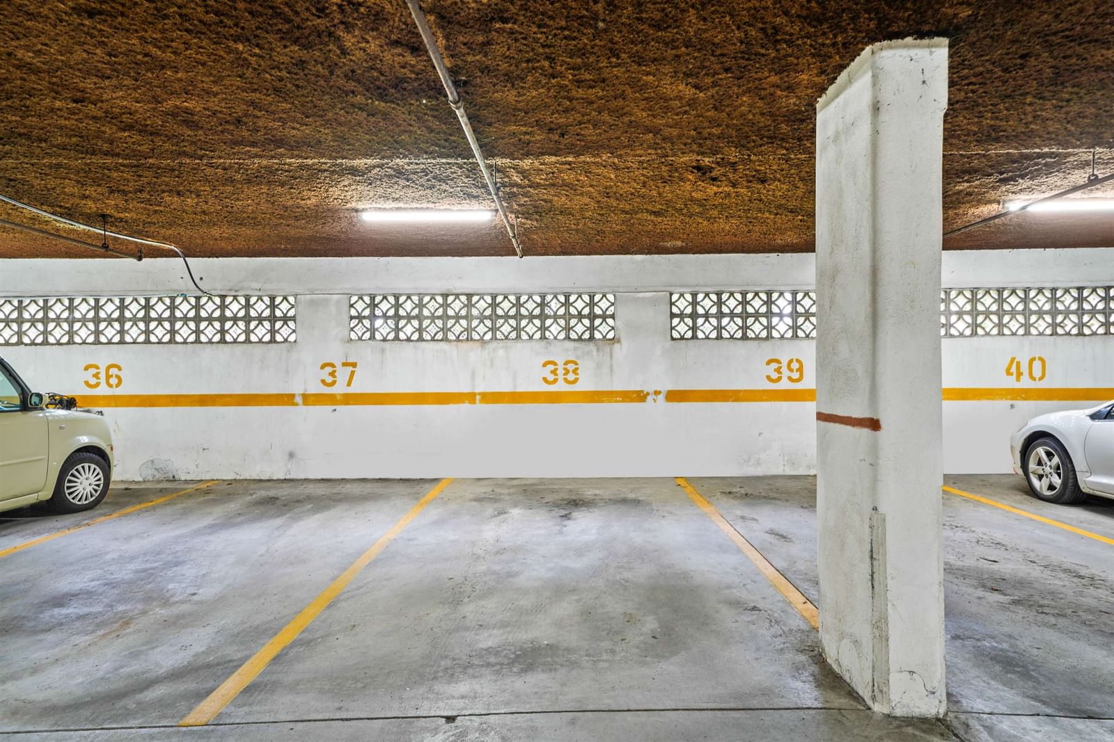Listing Image 26