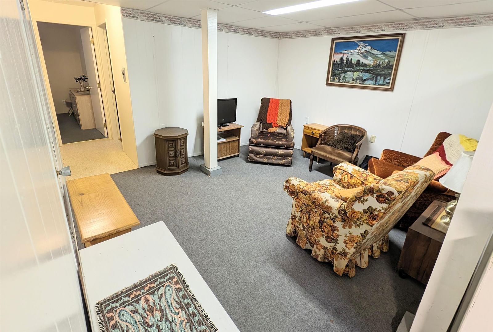 Listing Image 10