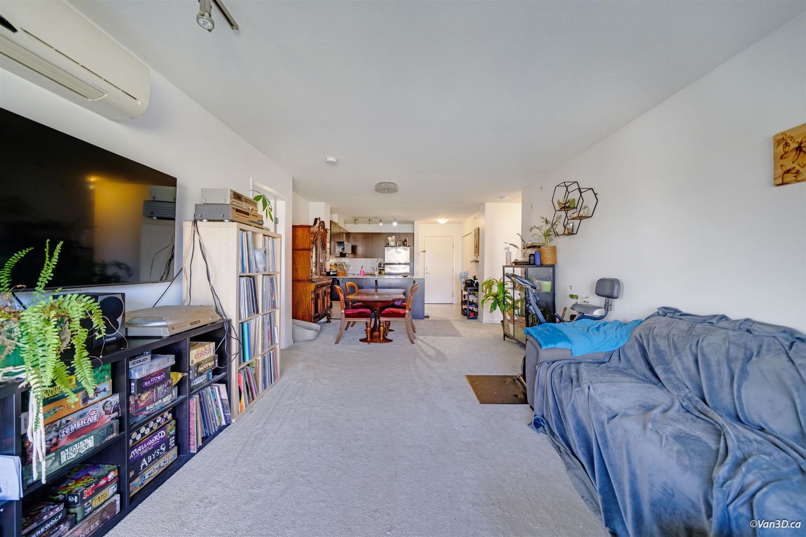 Listing Image 18