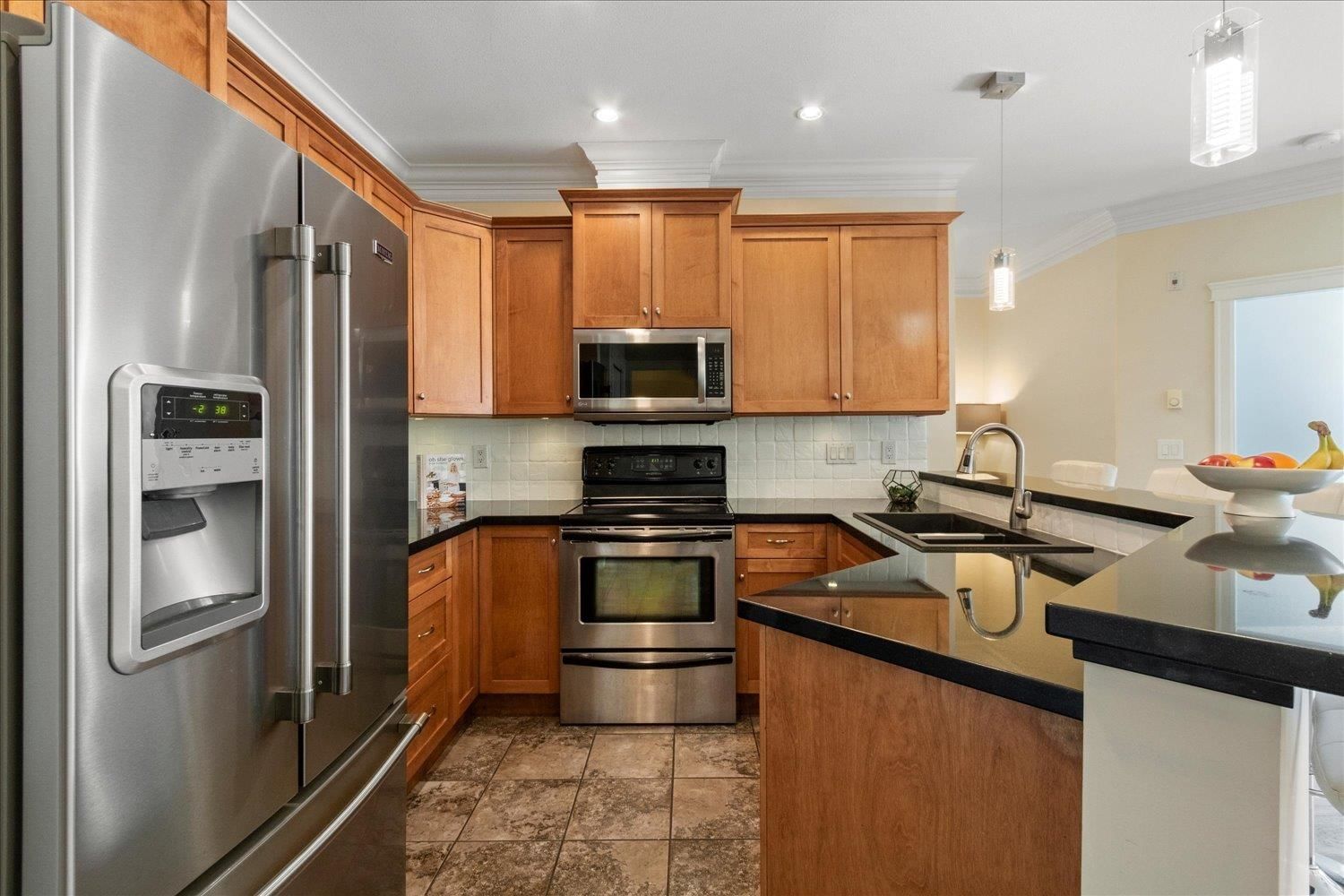 Listing Image 14