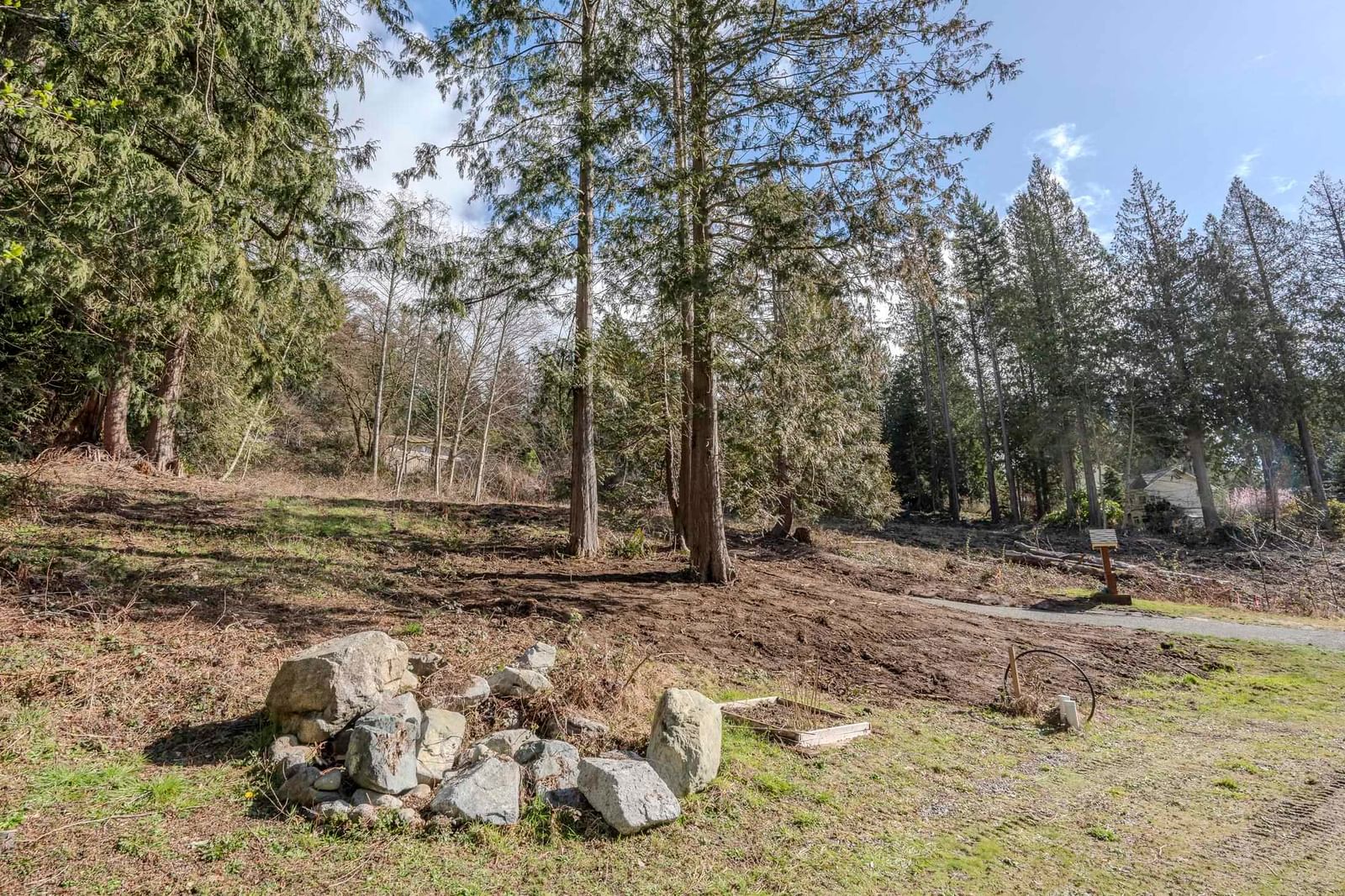 Listing Image 25