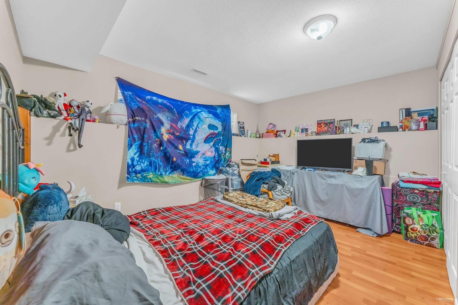 Listing Image 30