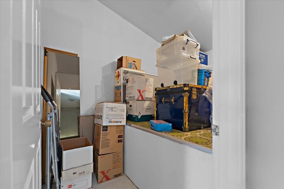 Listing Image 39