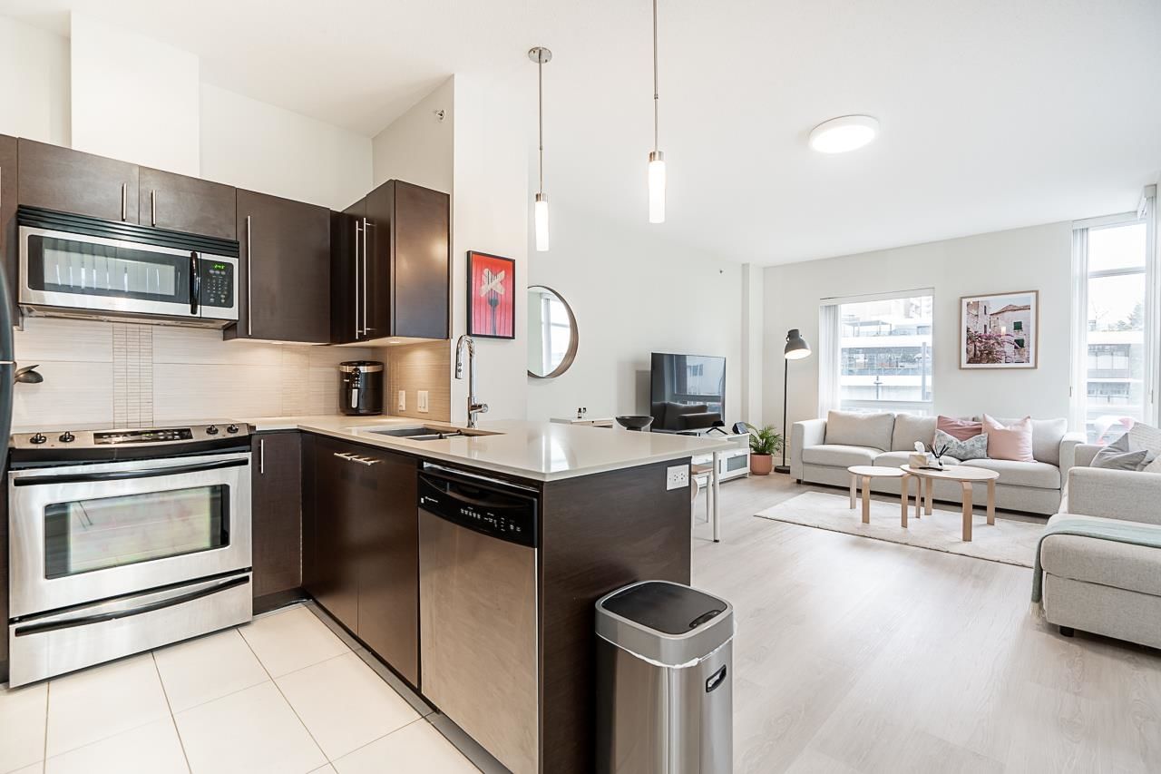 Listing Image 10
