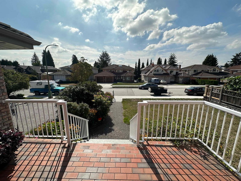 6169 Lochdale Street, Burnaby, V5B 2M6 | Image 3