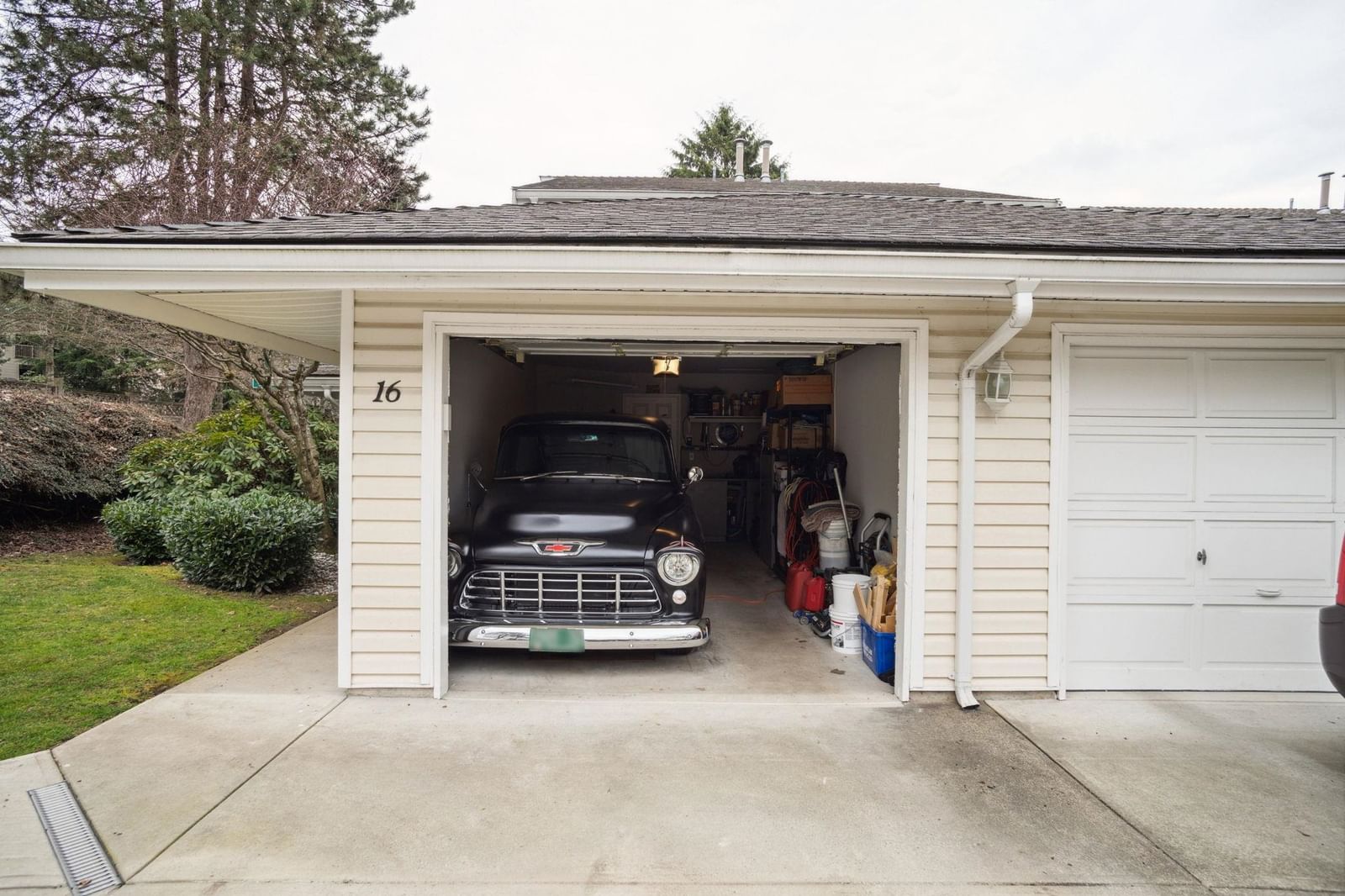 Listing Image 37