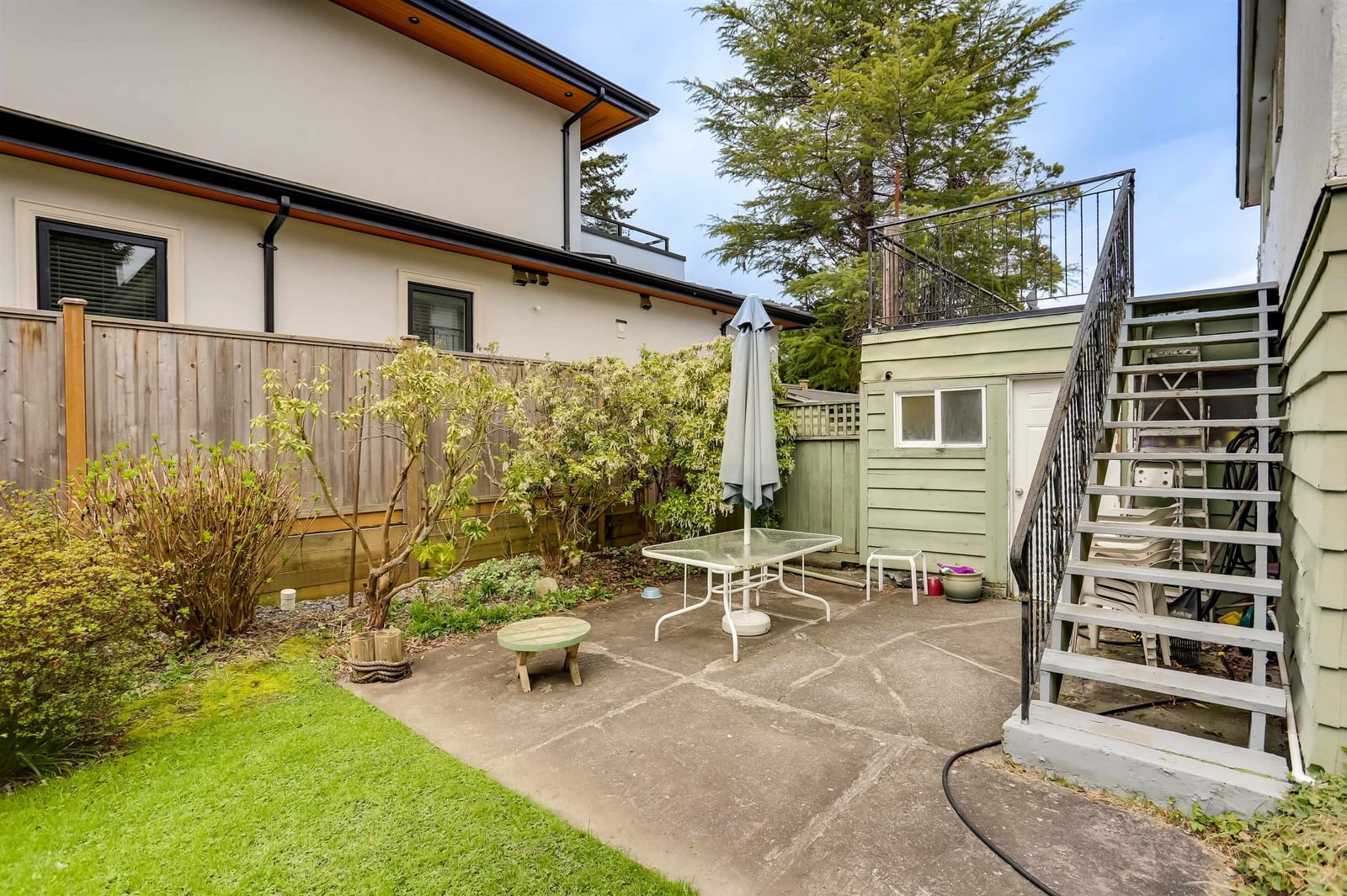 Listing Image 10