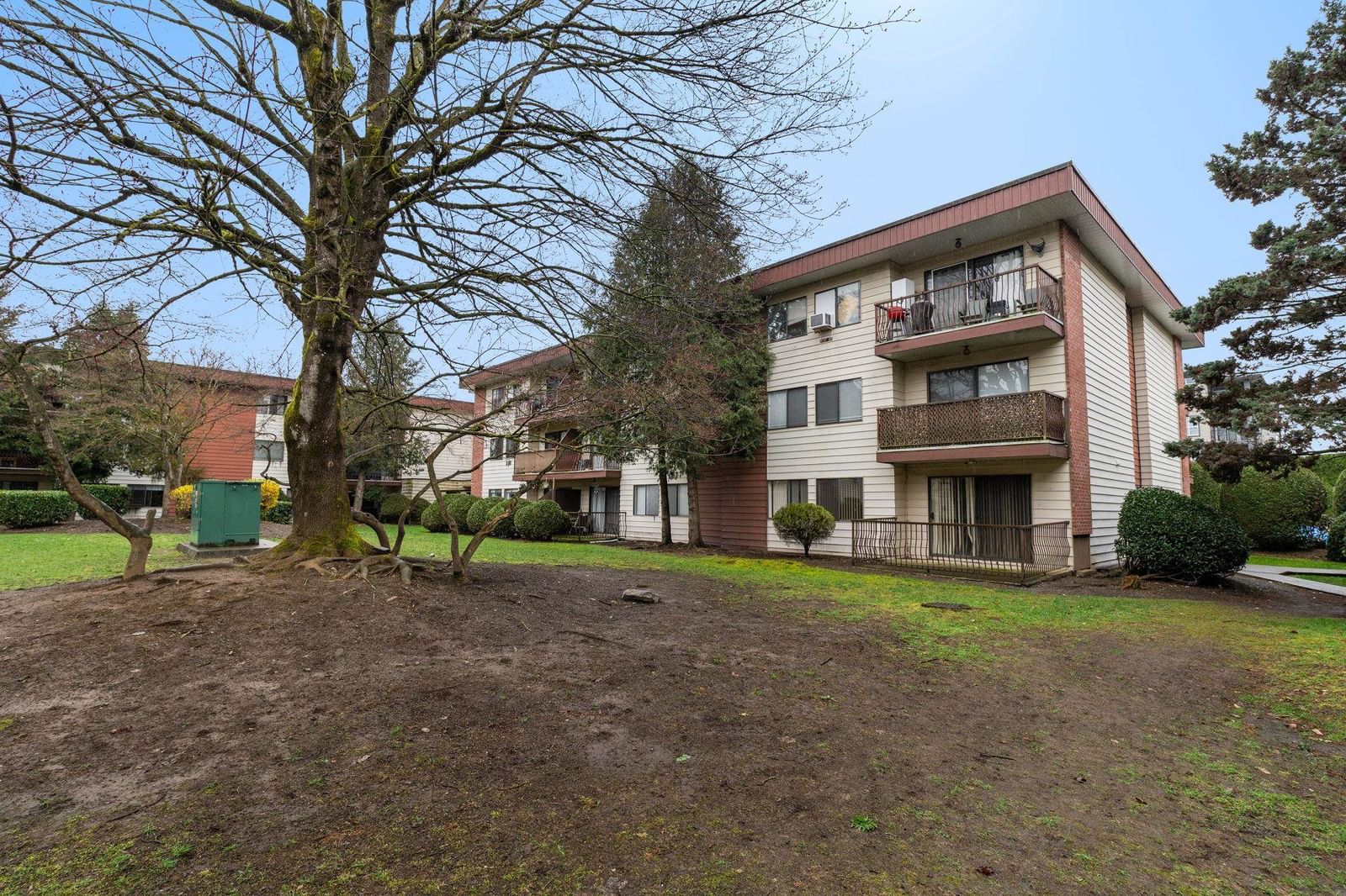 Listing Image 33