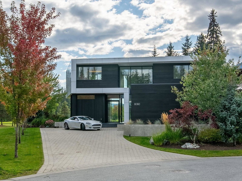 8080 Cypress Place, Whistler, V8E 1J9 | Image 2