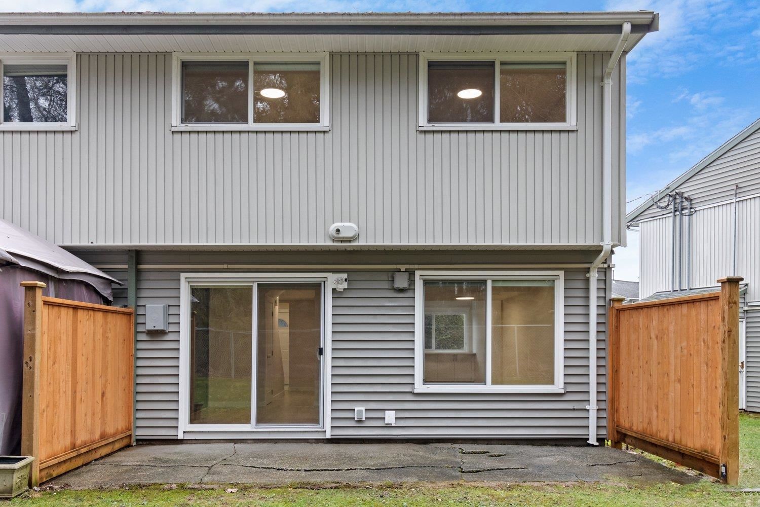 Listing Image 24
