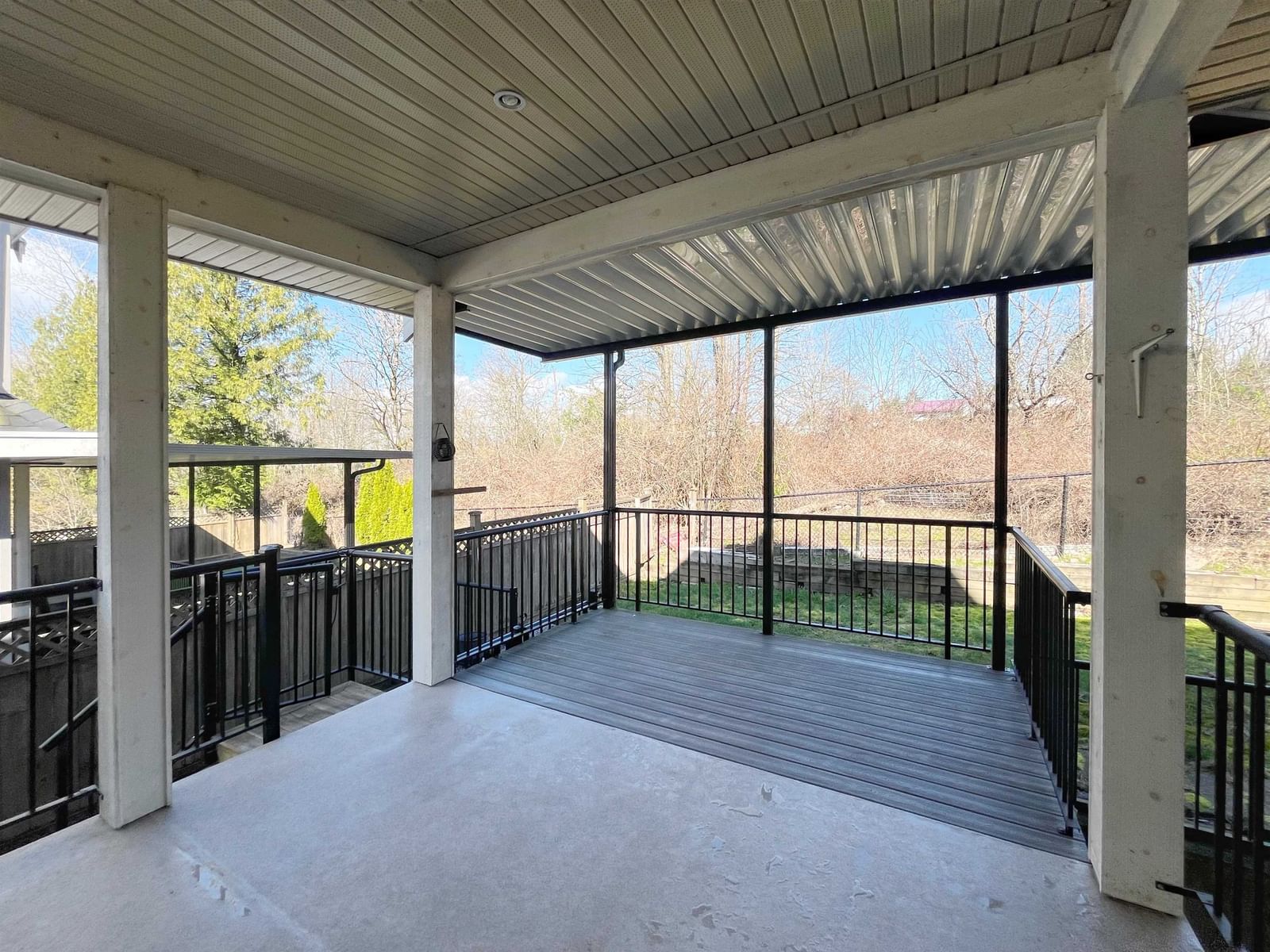 Listing Image 20