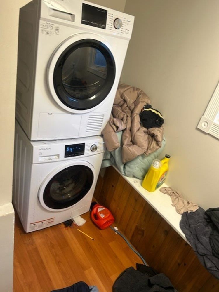 Listing Image 16