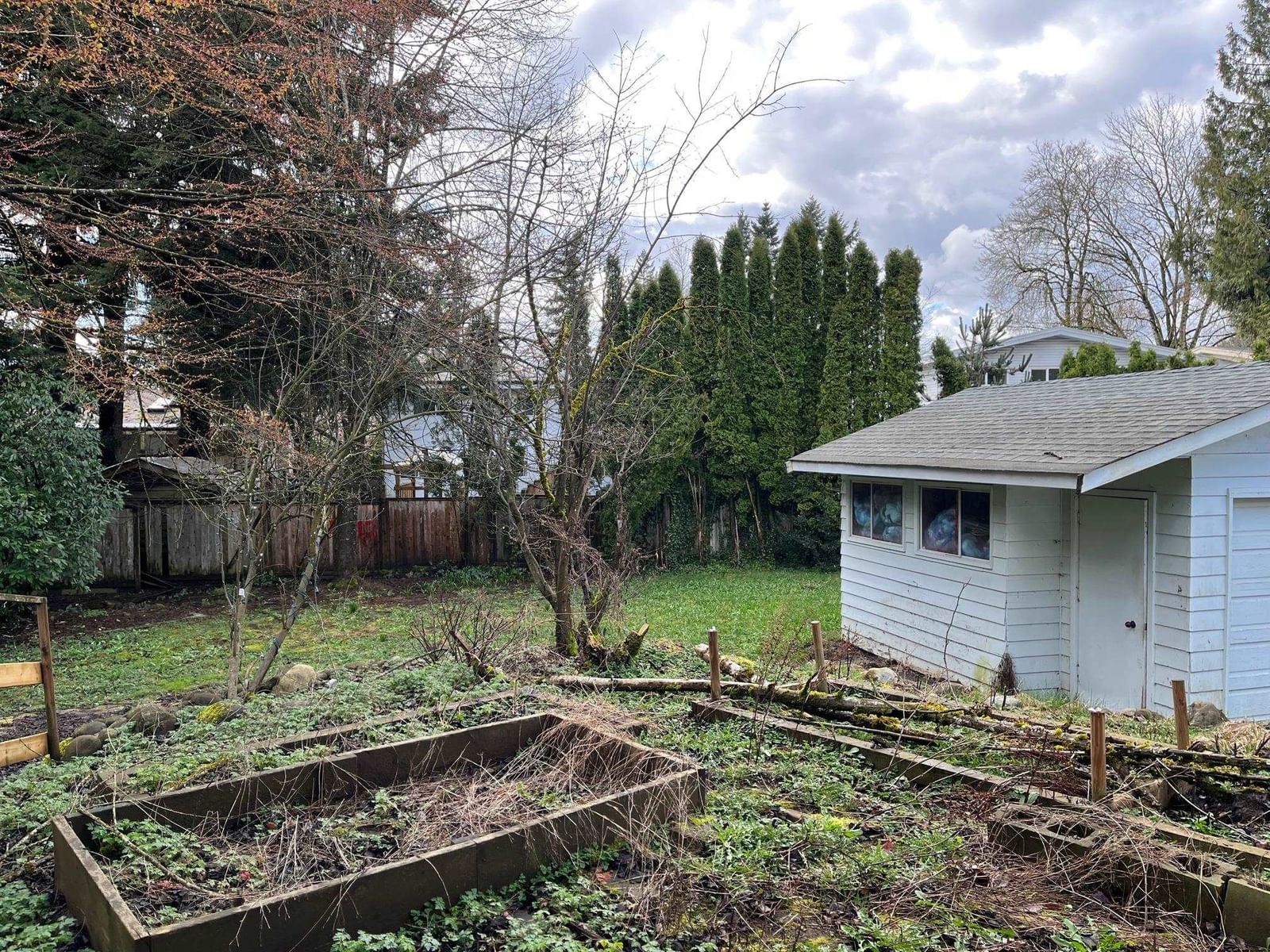 Listing Image 11