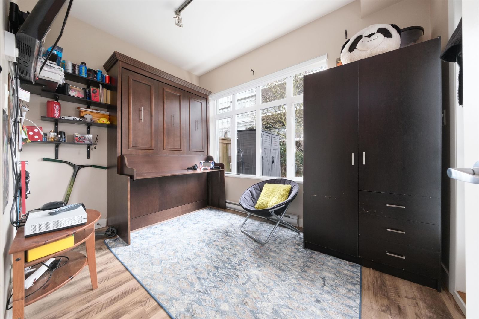 Listing Image 10