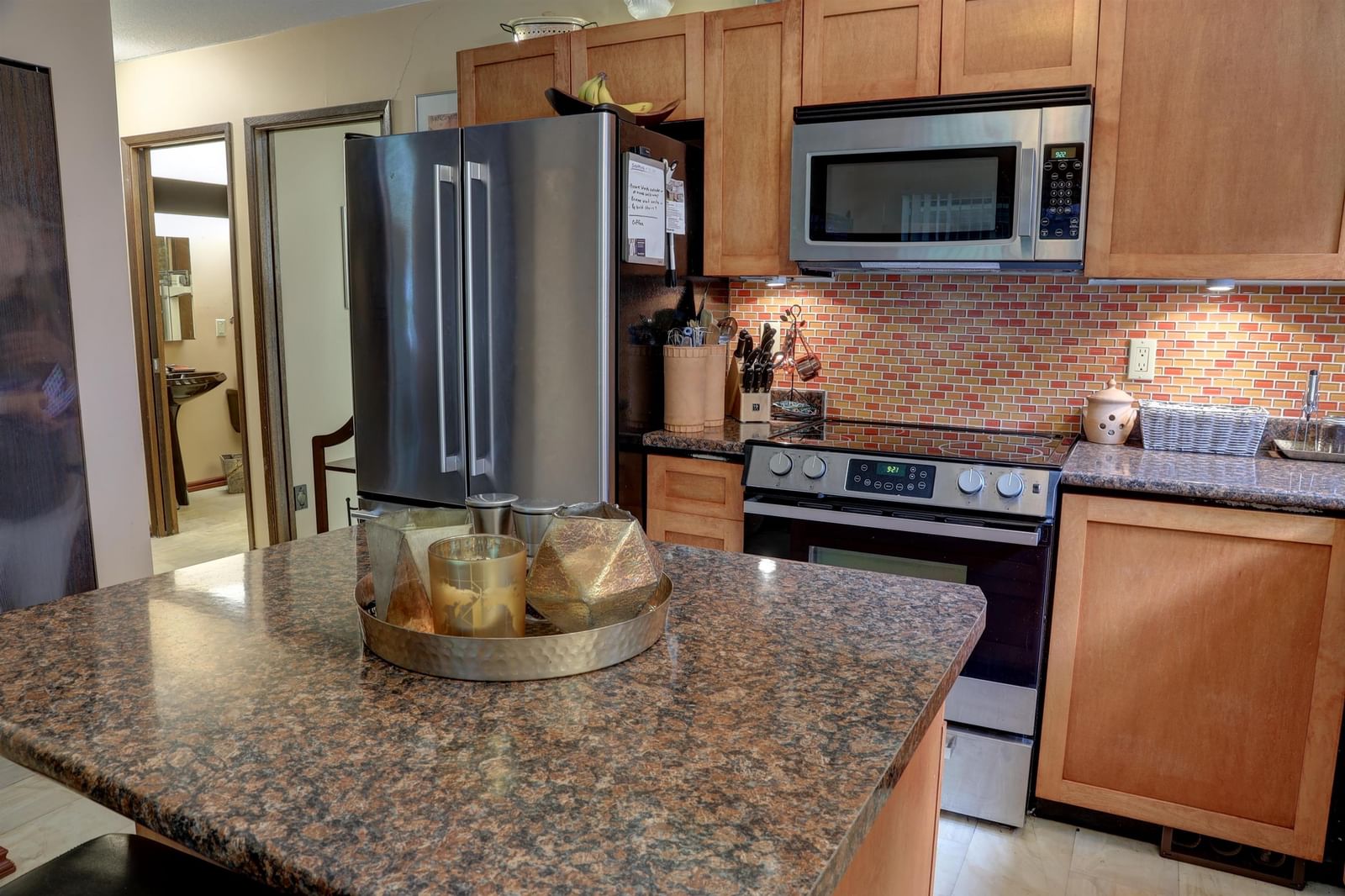 Listing Image 18