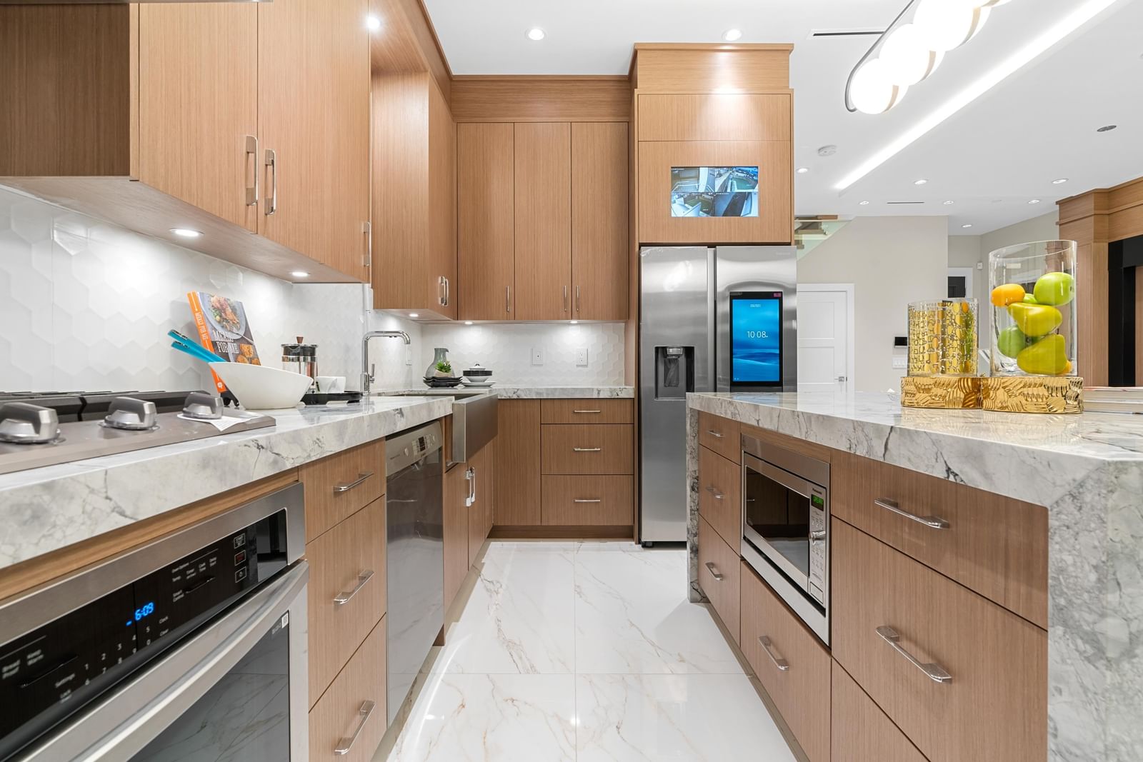 Listing Image 12