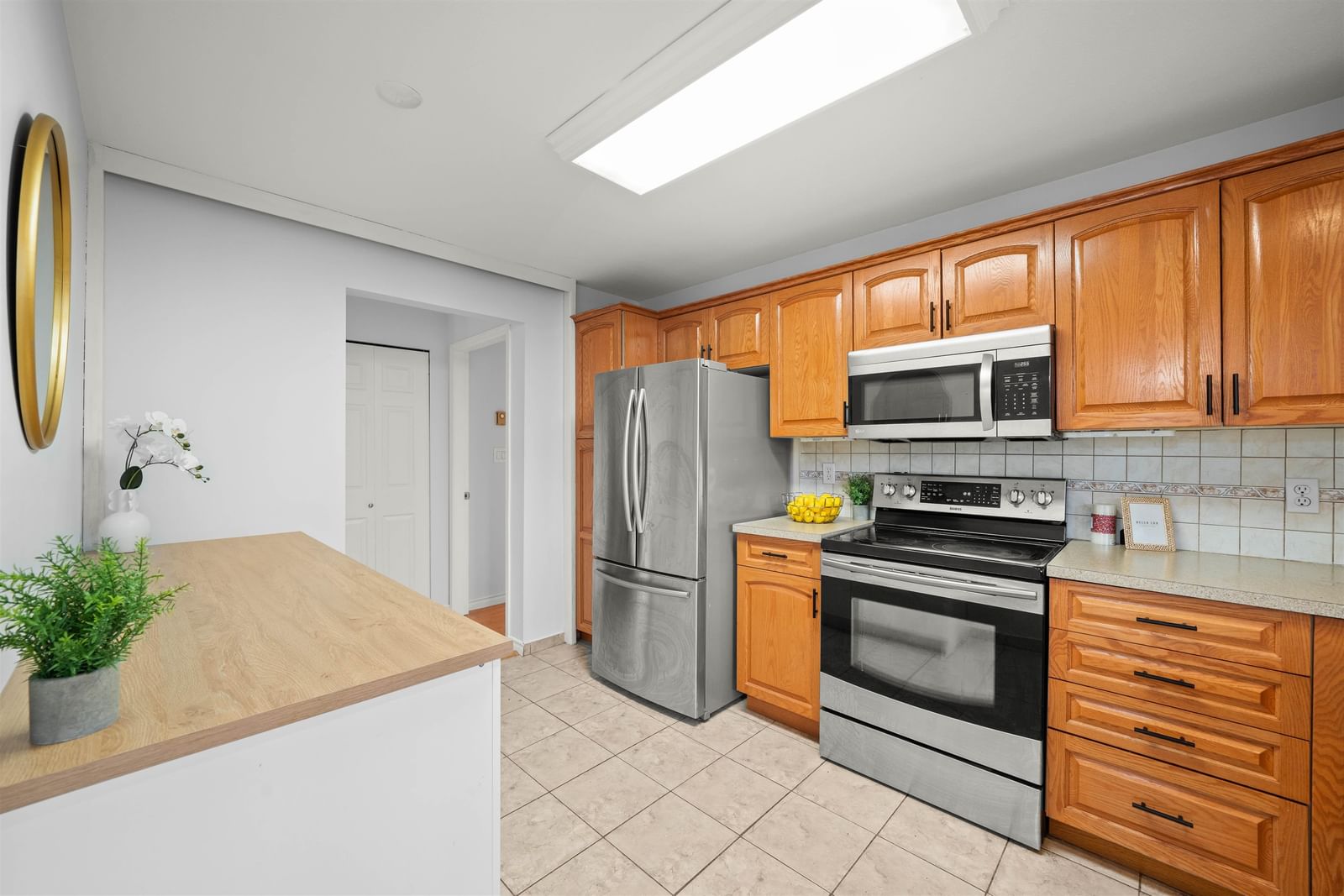 Listing Image 17