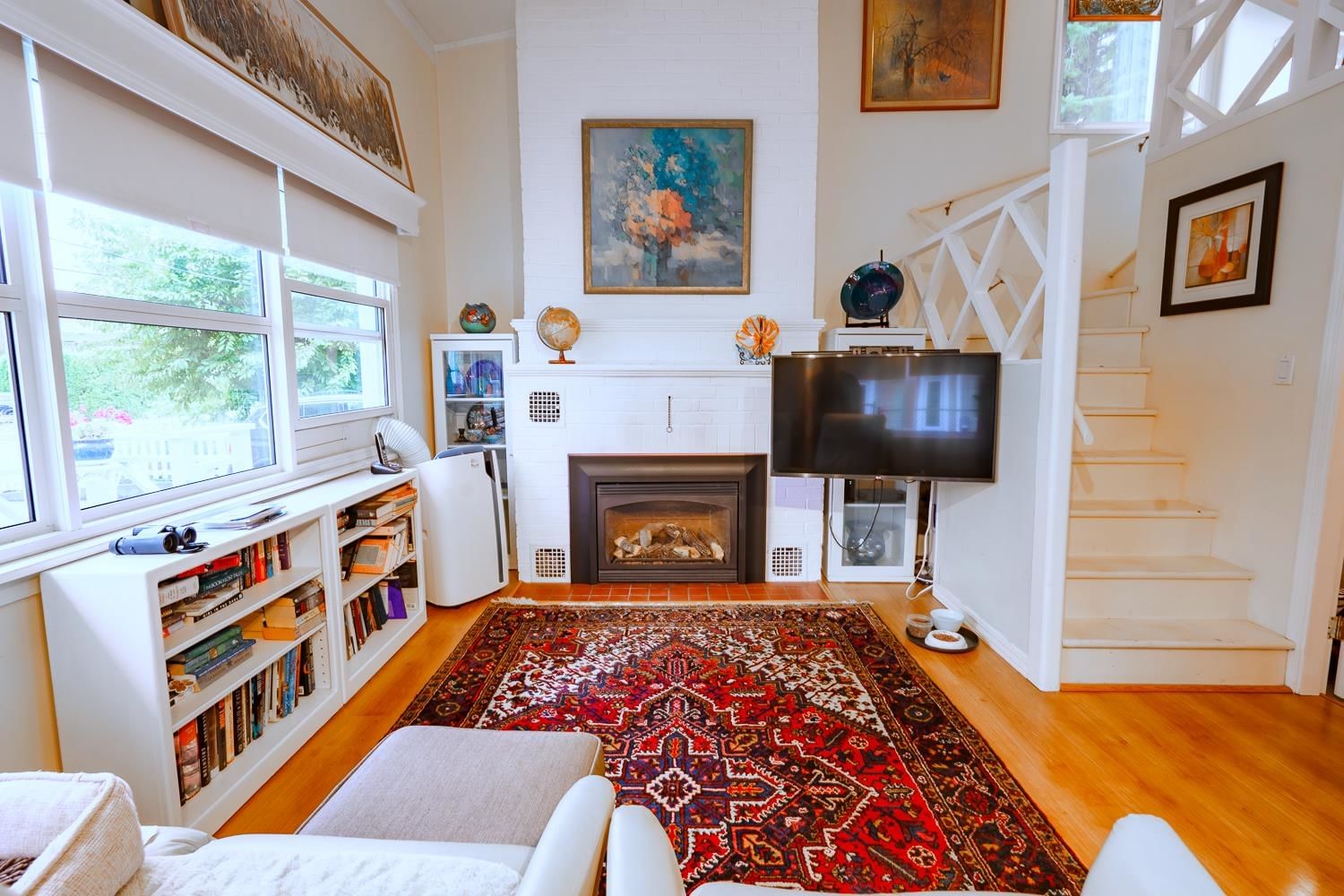 Listing Image 8