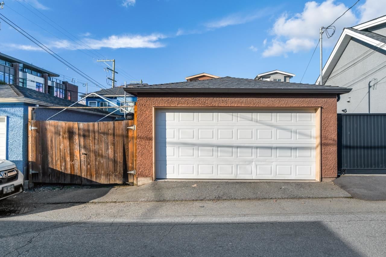 Listing Image 20
