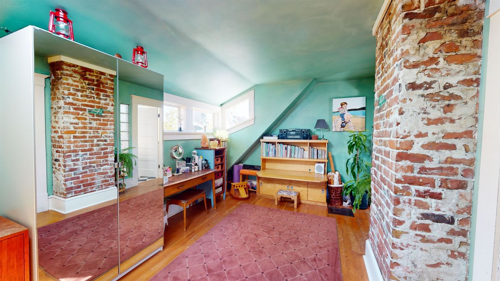 Listing Image 14