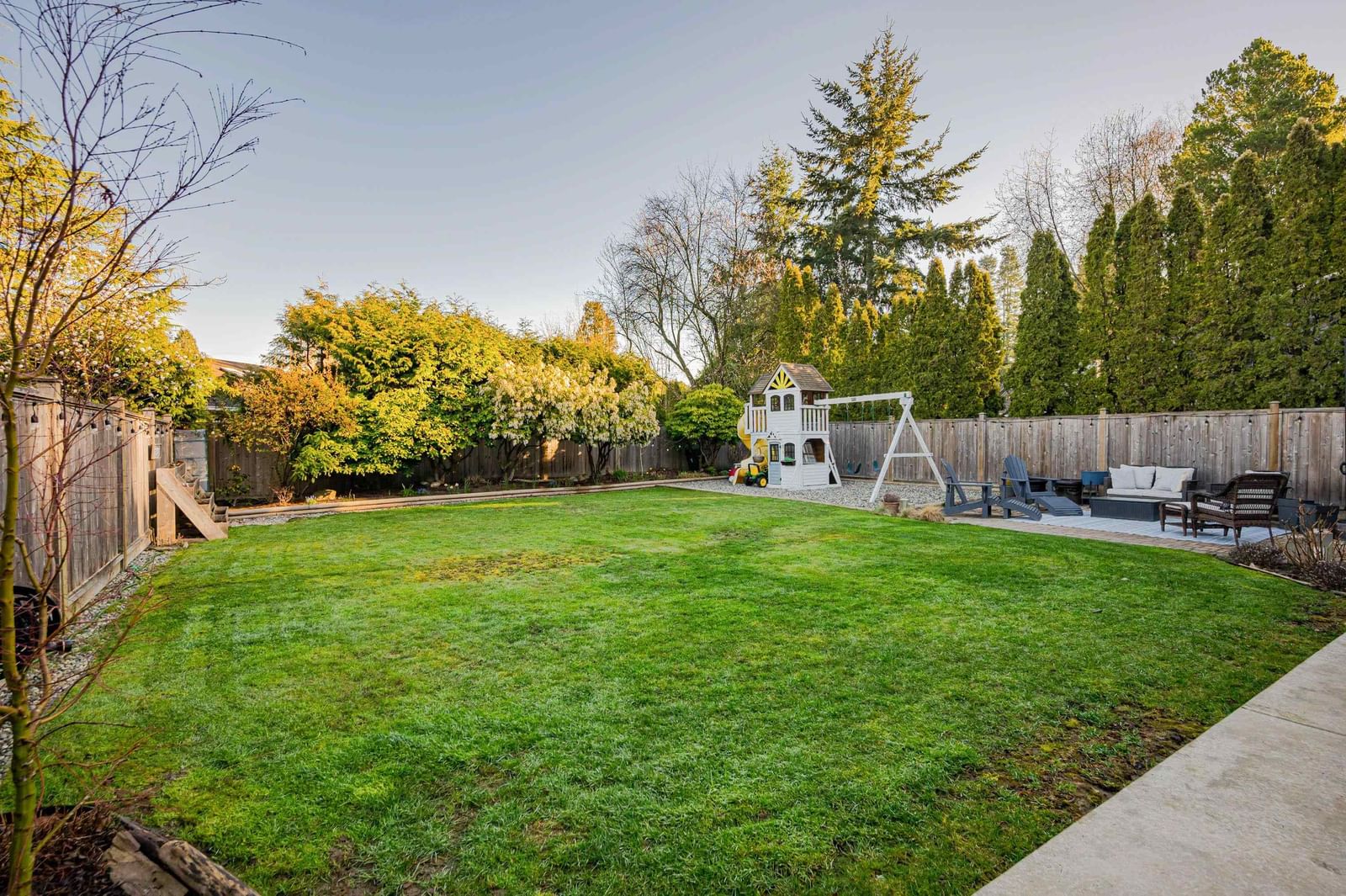 Listing Image 32