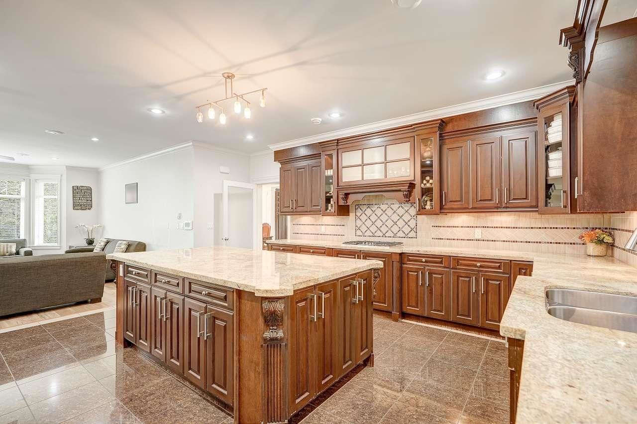 Listing Image 13
