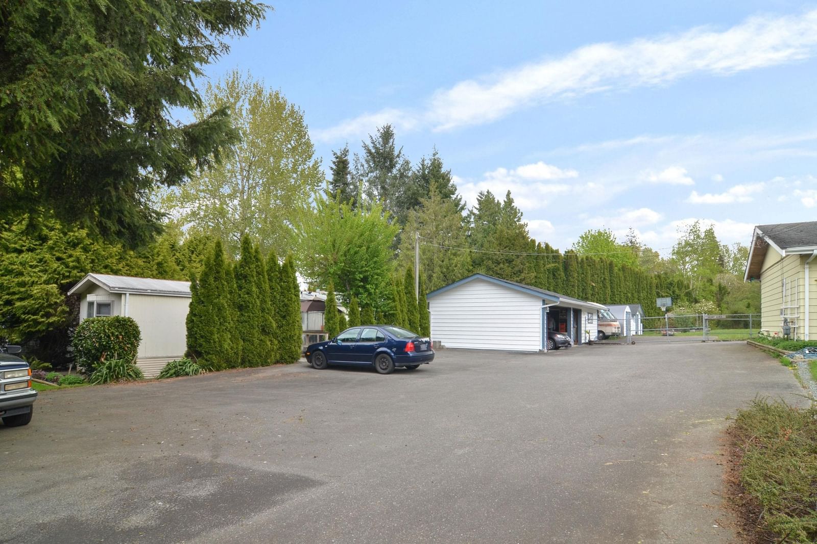 Listing Image 21