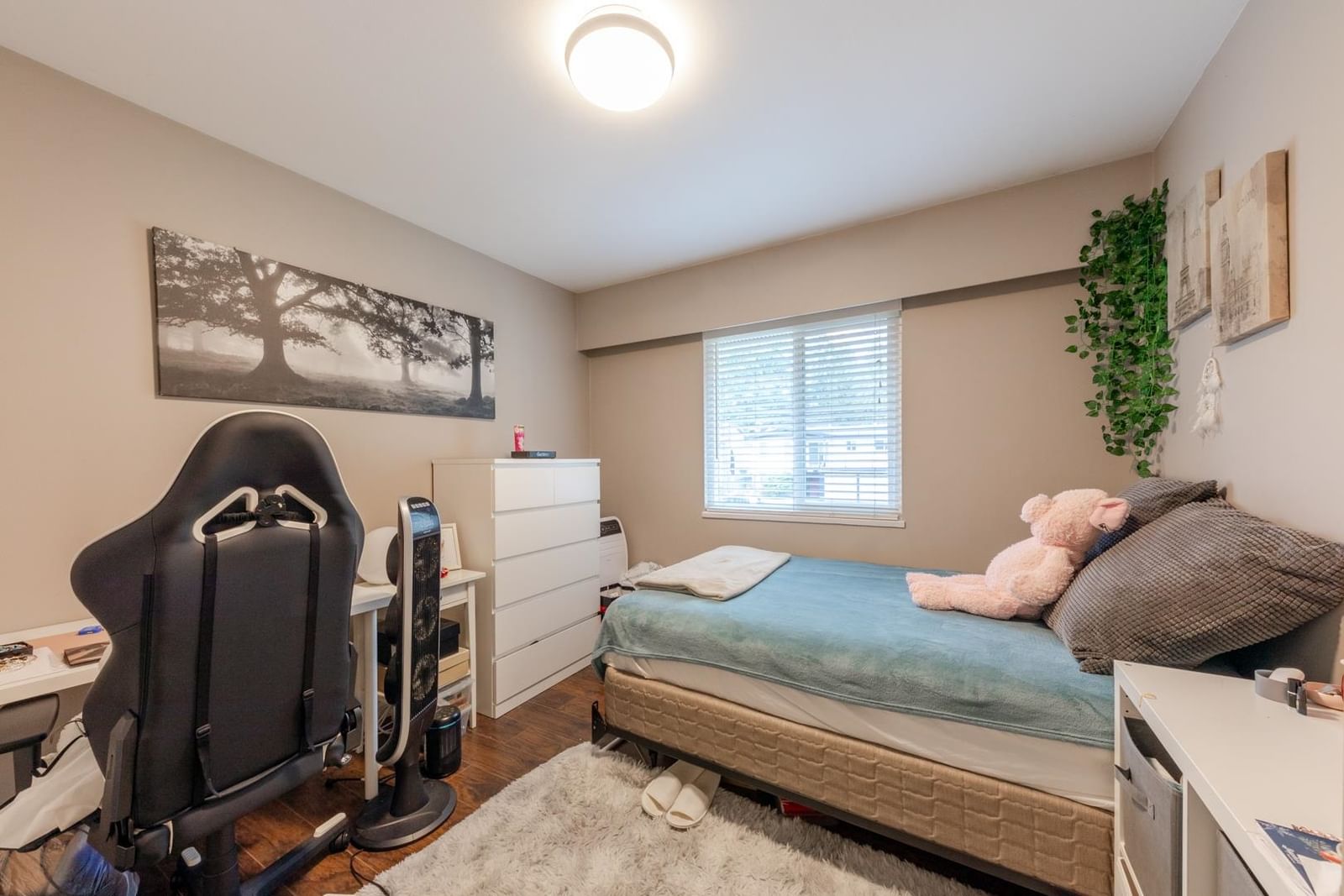 Listing Image 27