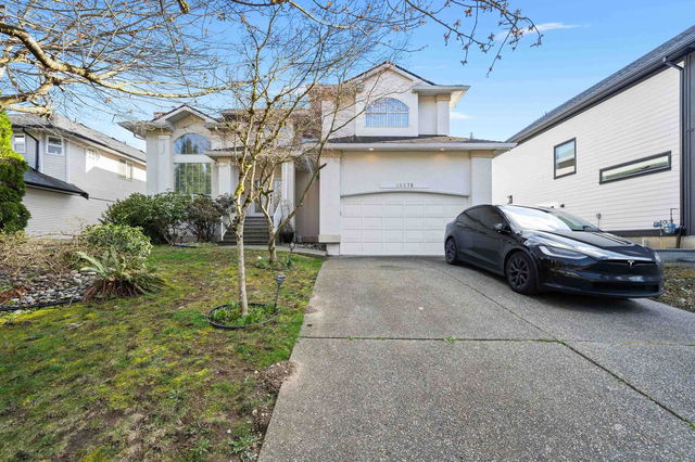 20576 Grade Crescent