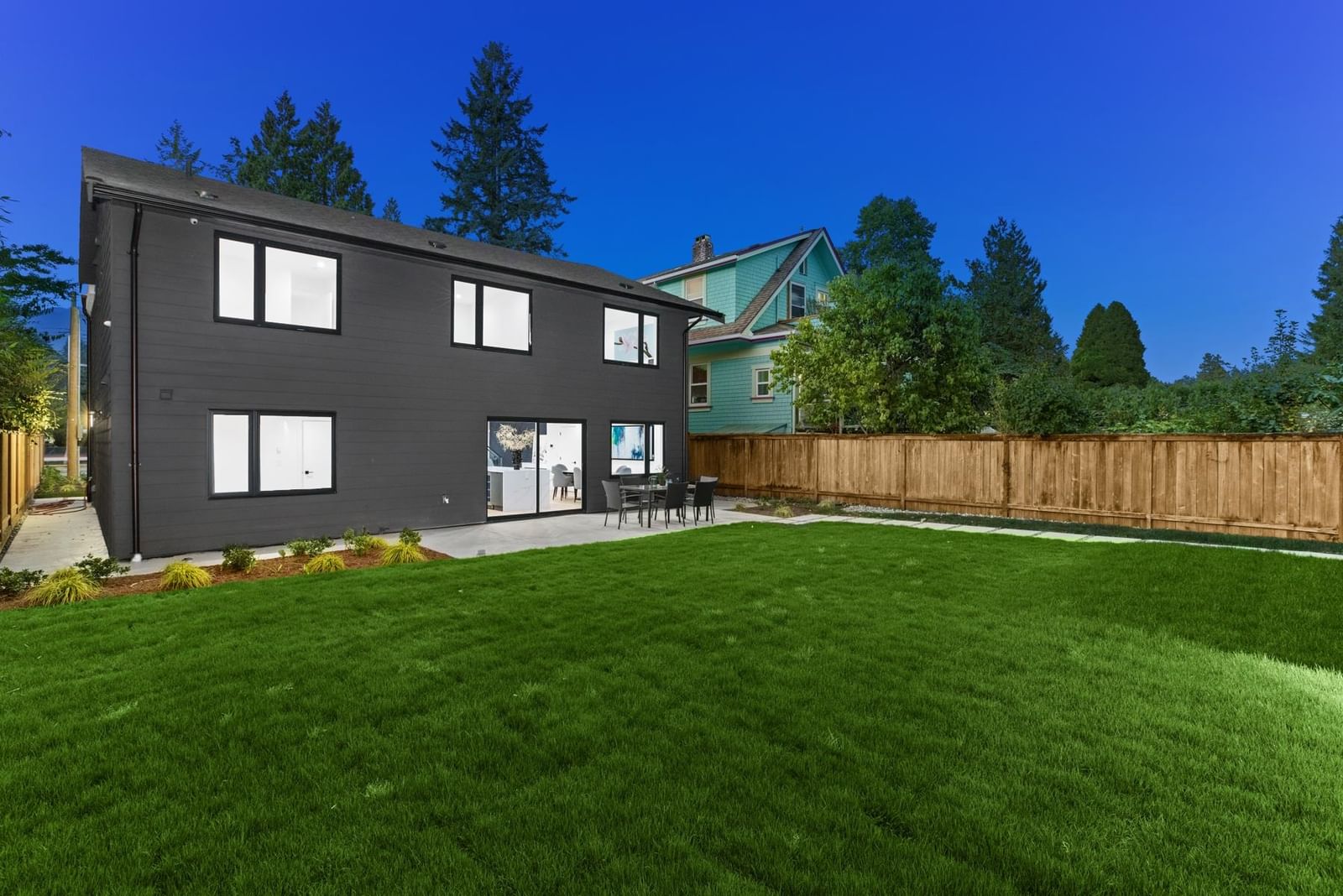 Listing Image 27