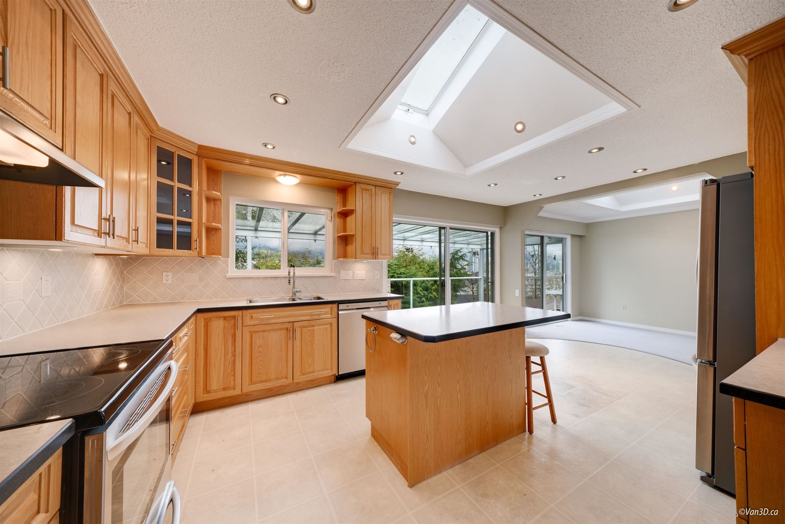 Listing Image 13