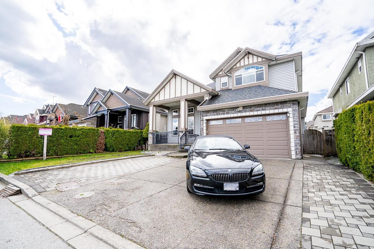 Listing Image 1