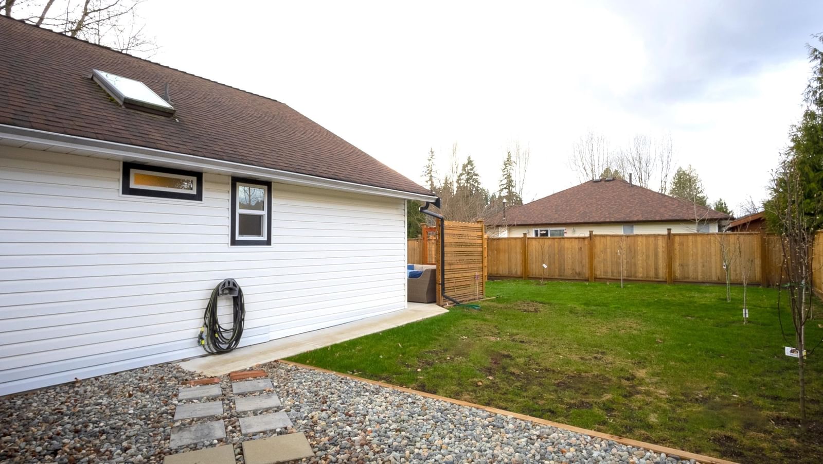 Listing Image 26