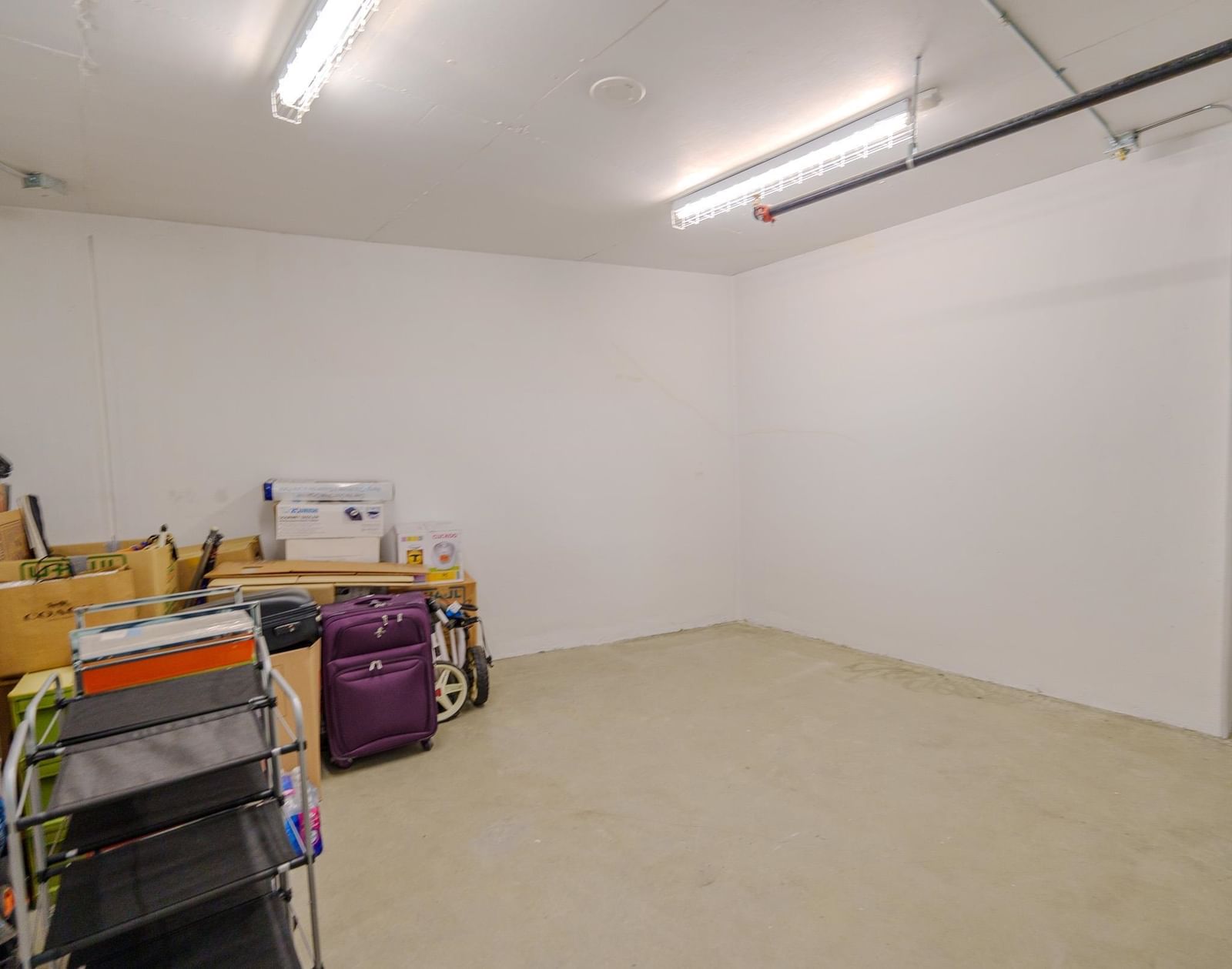Listing Image 30