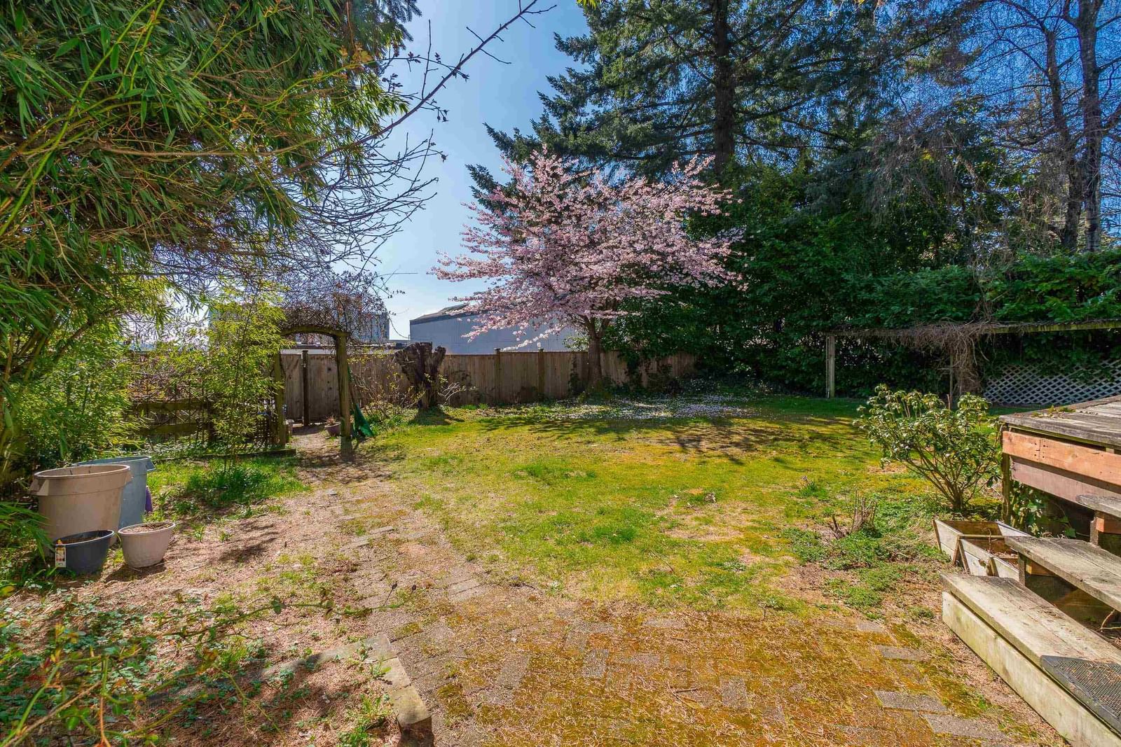 Listing Image 31