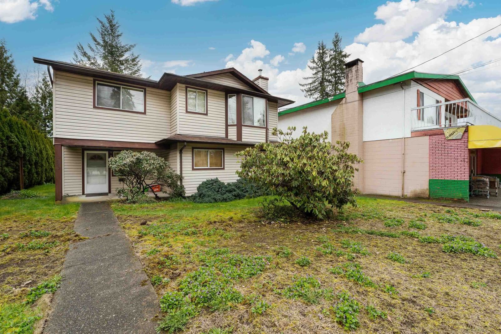 Listing Image 12