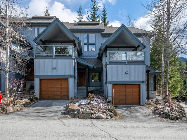 12 - 3525 Falcon Crescent