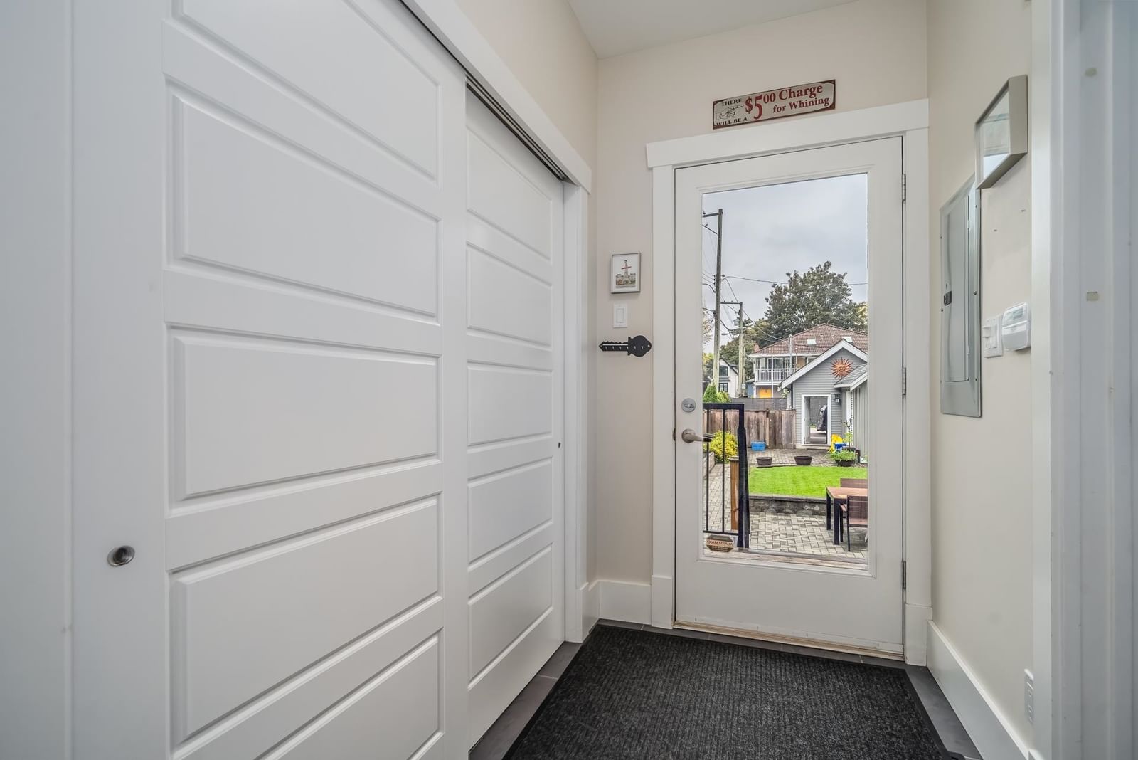 Listing Image 17