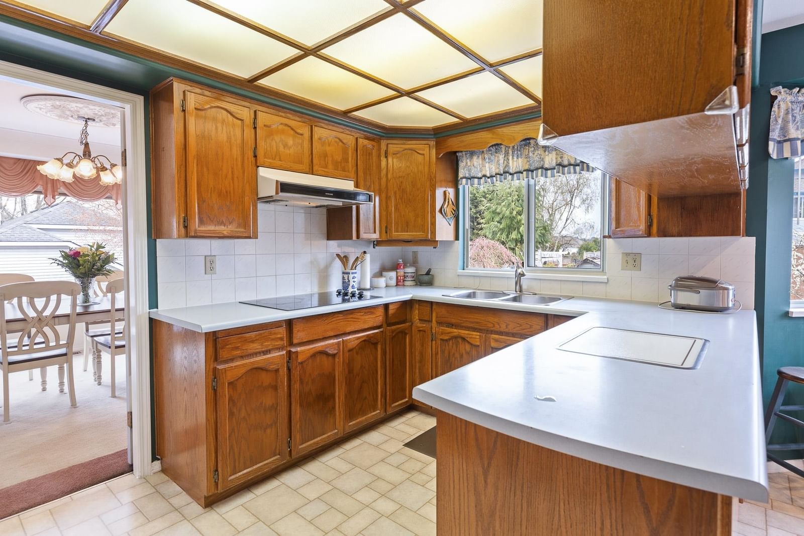 Listing Image 14
