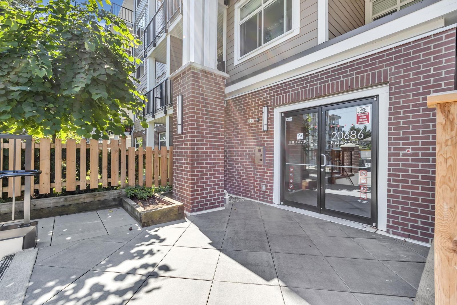 Listing Image 20