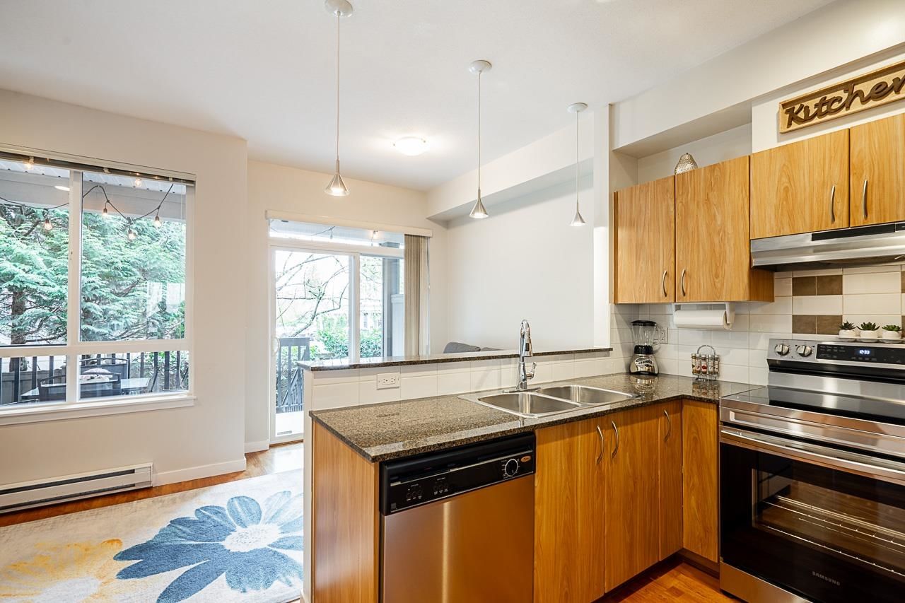 Listing Image 11