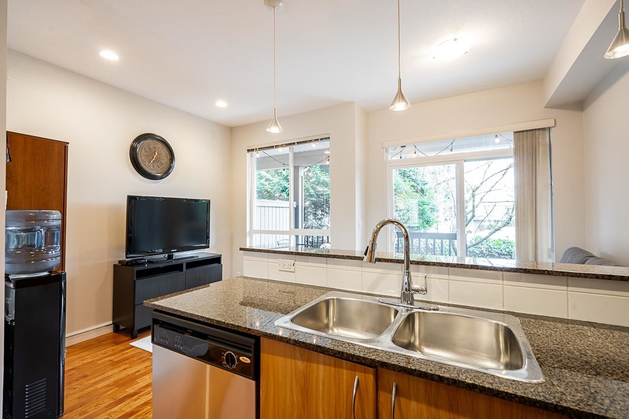Listing Image 15