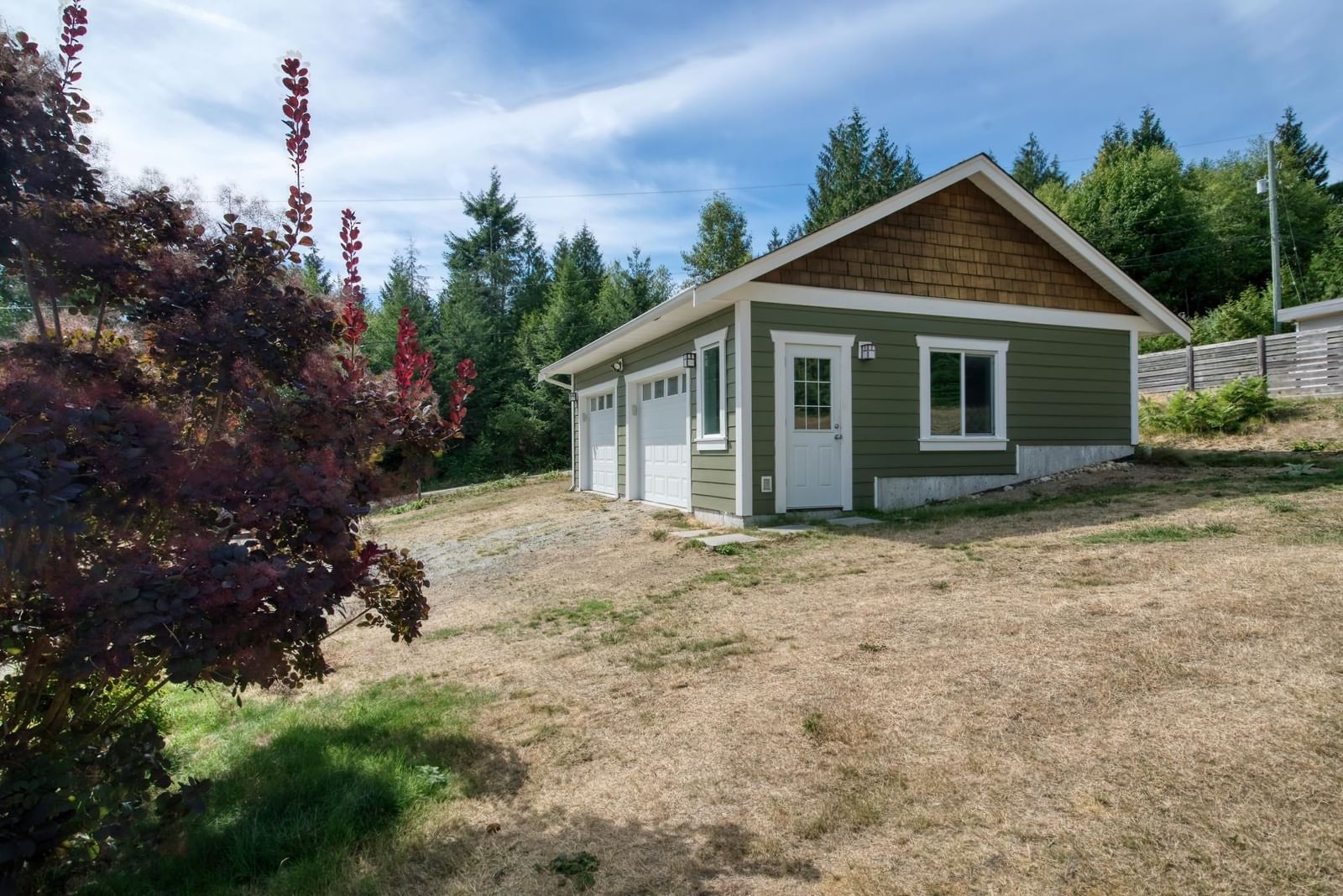 Listing Image 5