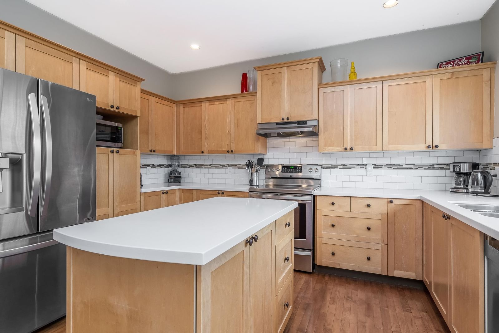 Listing Image 13