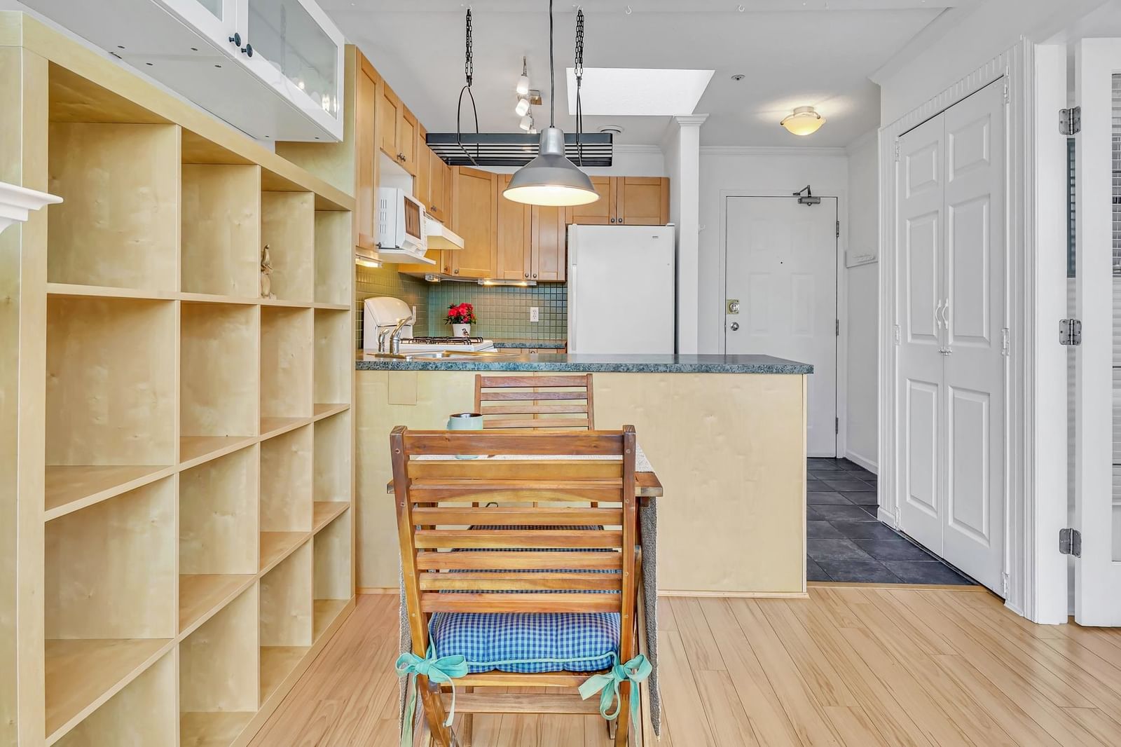 Listing Image 13