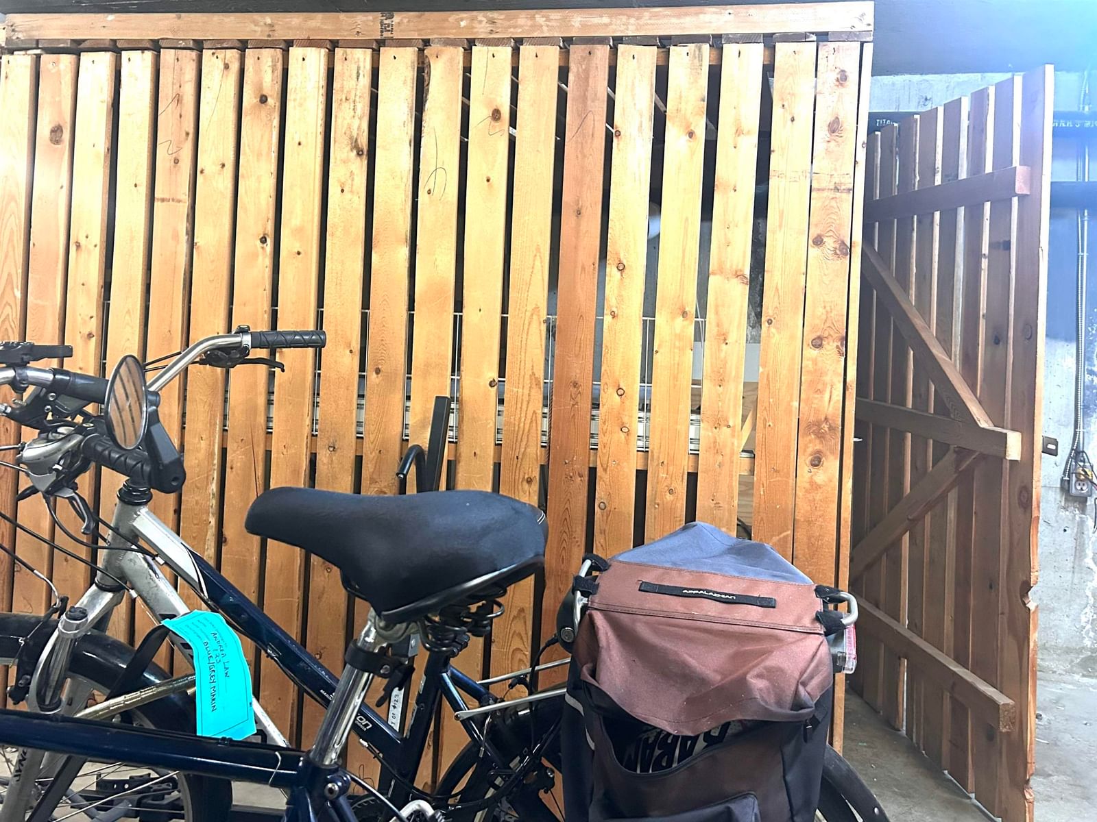 Listing Image 32
