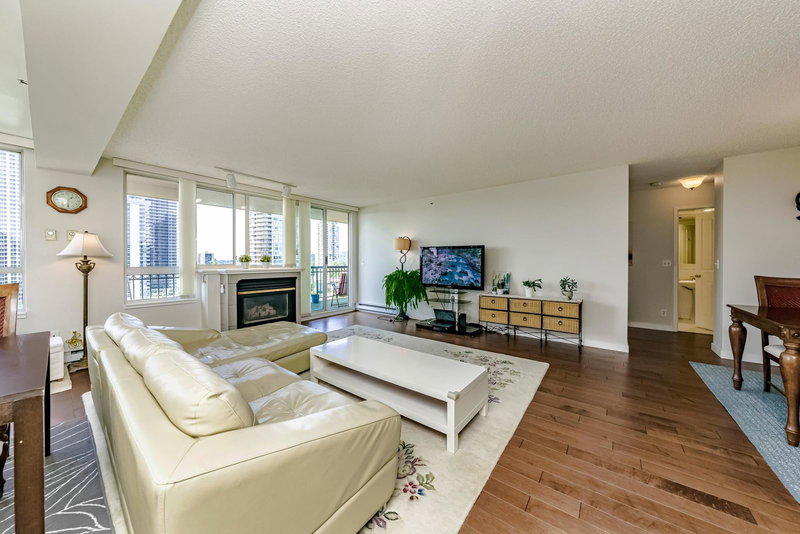 1503 - 545 Austin Avenue, Coquitlam, V3K 6R4 | Image 2